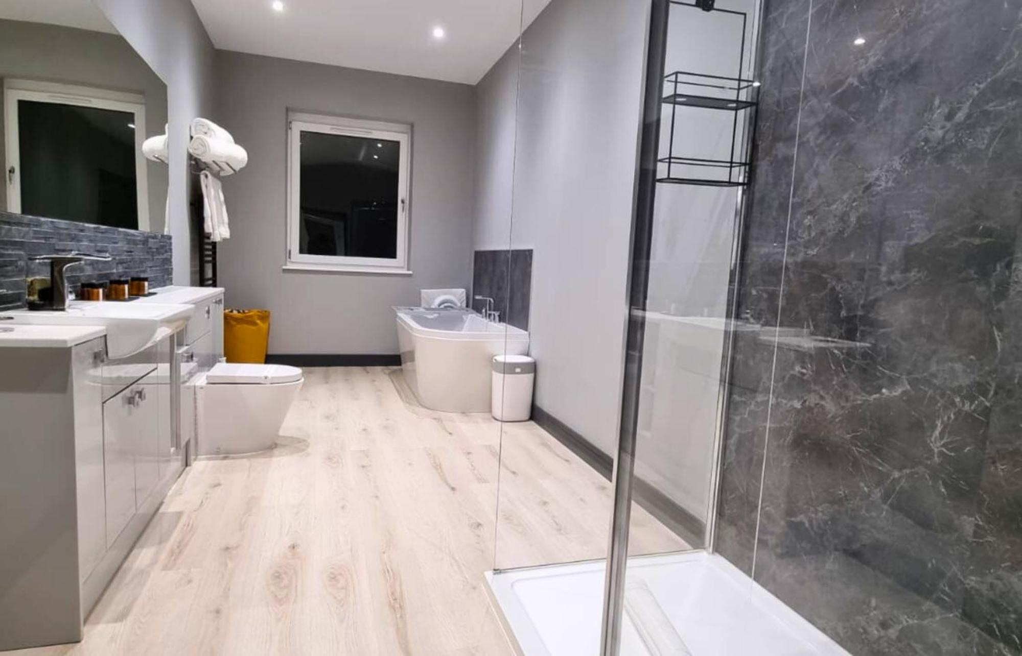 Guardbridge House: Spacious Golfer's Retreat near St Andrews Exterior photo