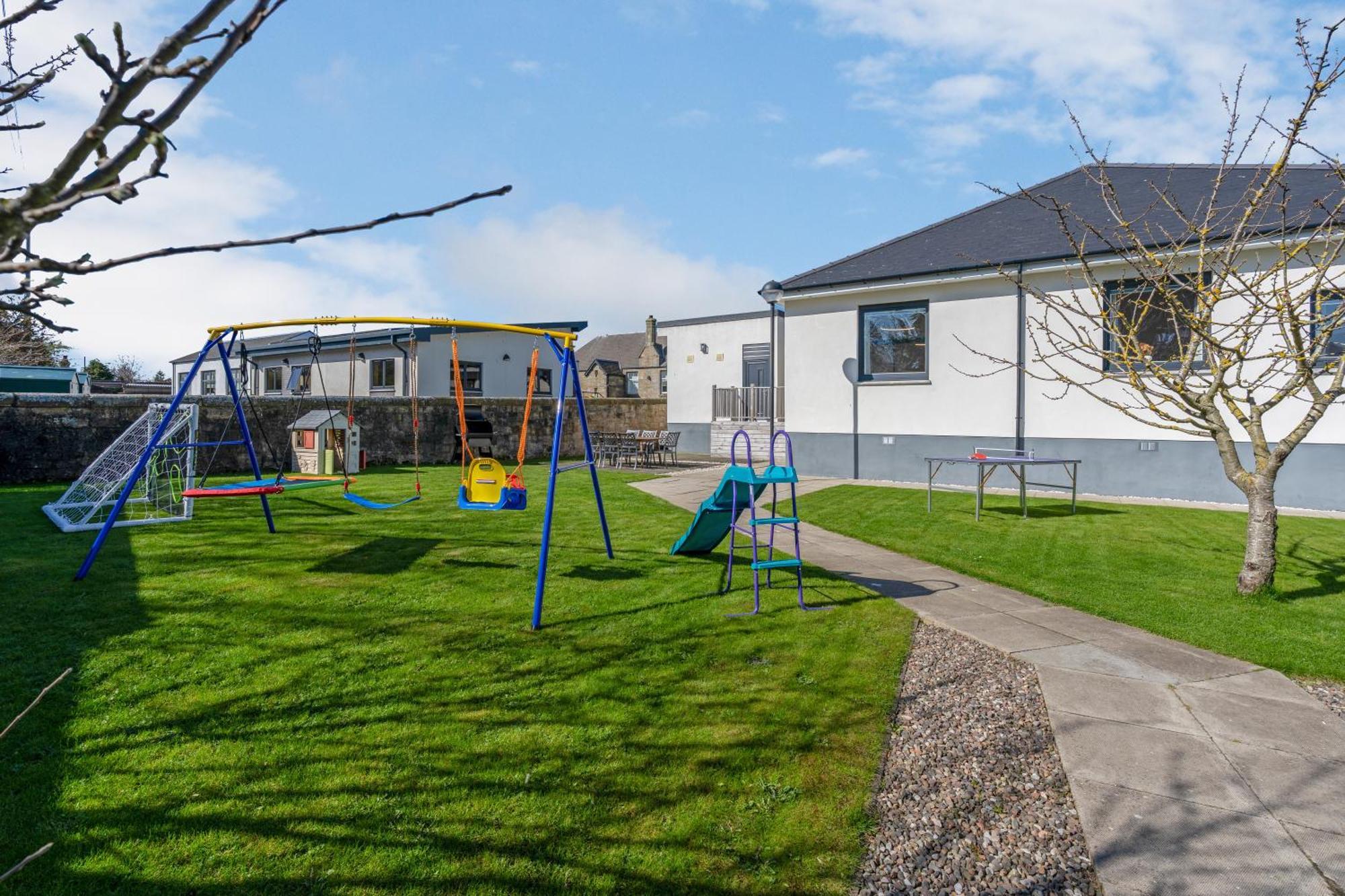 Guardbridge House: Spacious Golfer's Retreat near St Andrews Exterior photo